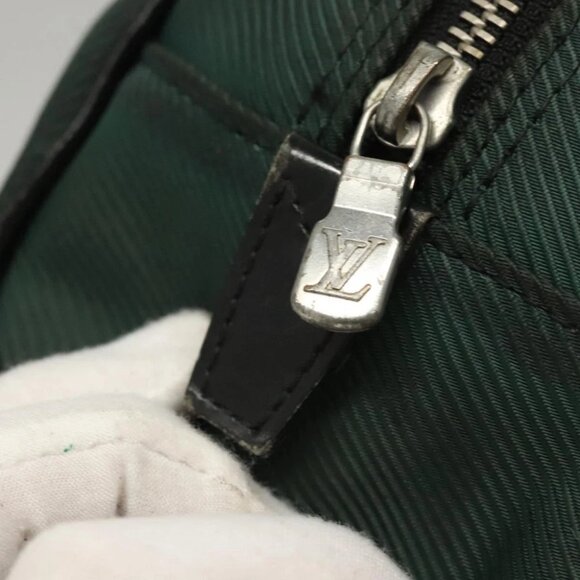 LOUIS VUITTON Taiga Parana Clutch Bag Epicea - Picture 8 of 15